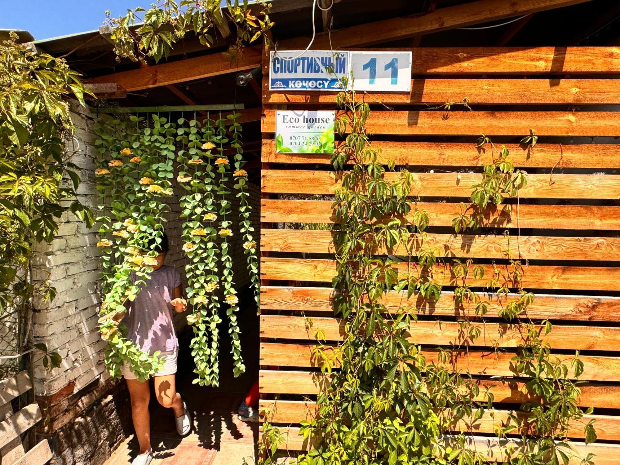 Hotel Eco House Summer Garden Kaji-Say Exterior foto